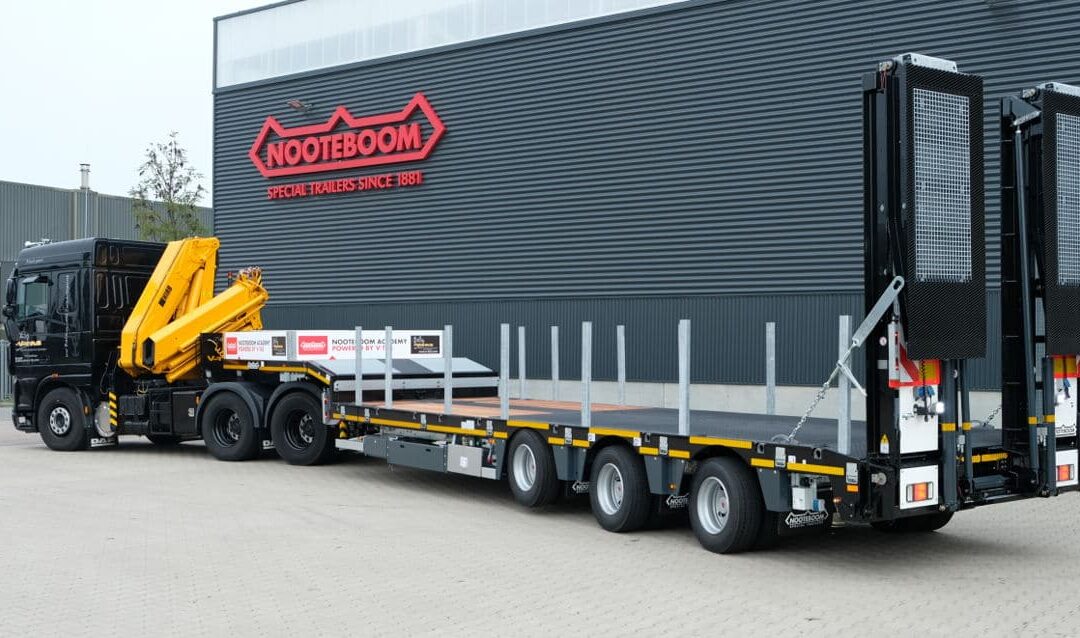 Header image Nooteboom Academy® start samenwerking met V-TAS opleidingen voor cursussen Code95 en Chauffeur Exceptioneel Transport