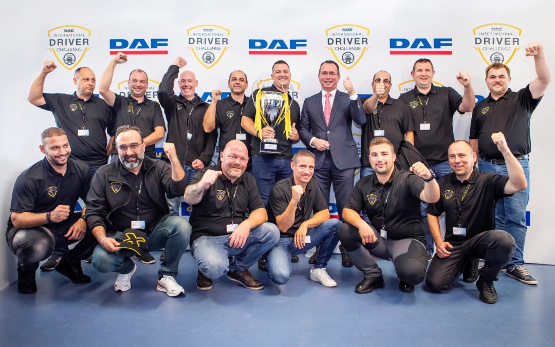 Gábor Szabados de Hongrie remporte l&rsquo;International DAF Driver Challenge 2022