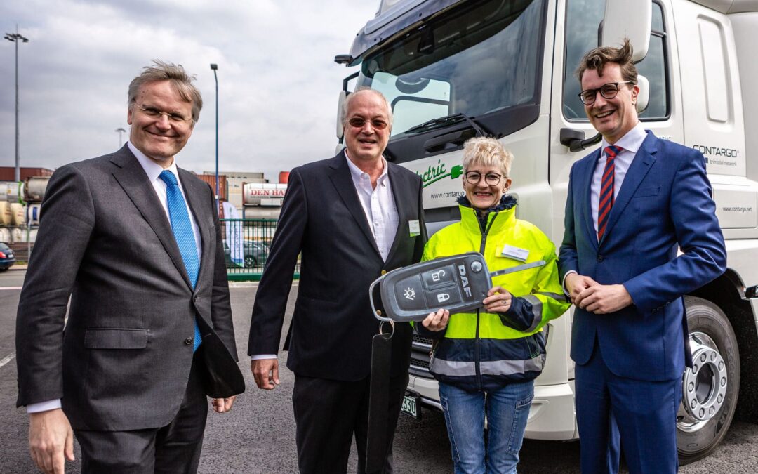 Contargo reçoit le premier camion électrique pour le transport de conteneurs
