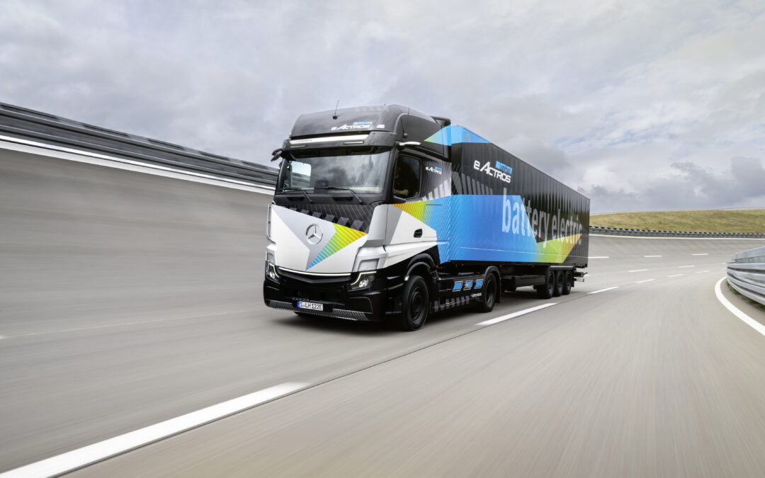 MERCEDES-BENZ TRUCKS’ eACTROS LONGHAUL WINT 2023 TRUCK INNOVATION AWARD