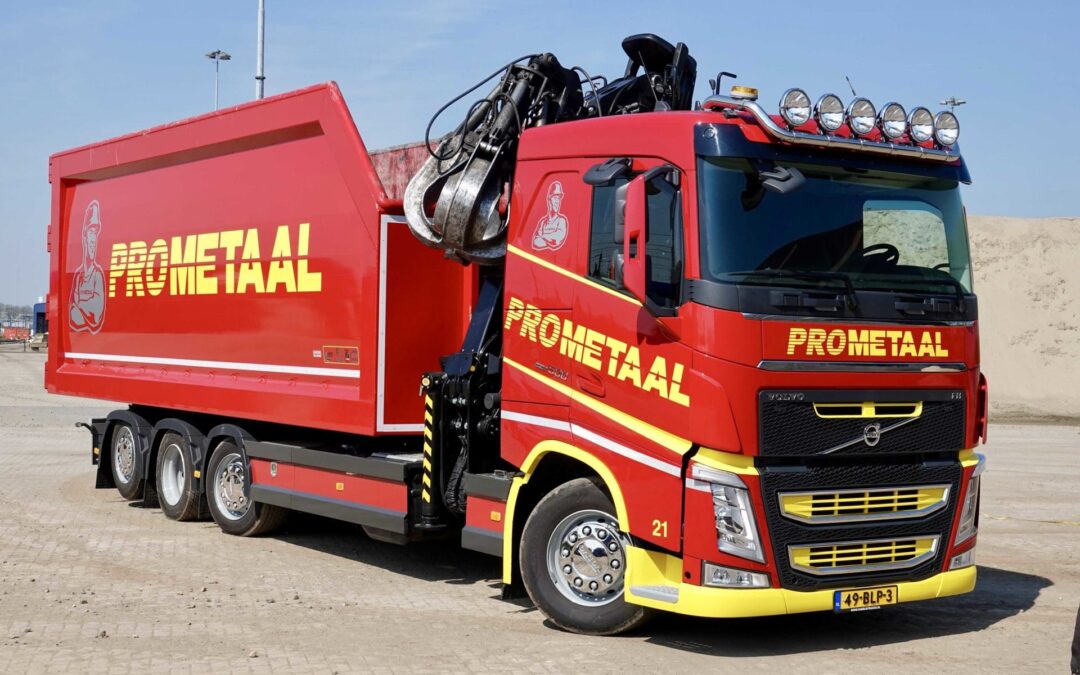 Nieuwste Volvo FH 8×2 Tridem van Prometaal is de ultieme ‘Wrakkenkampioen’