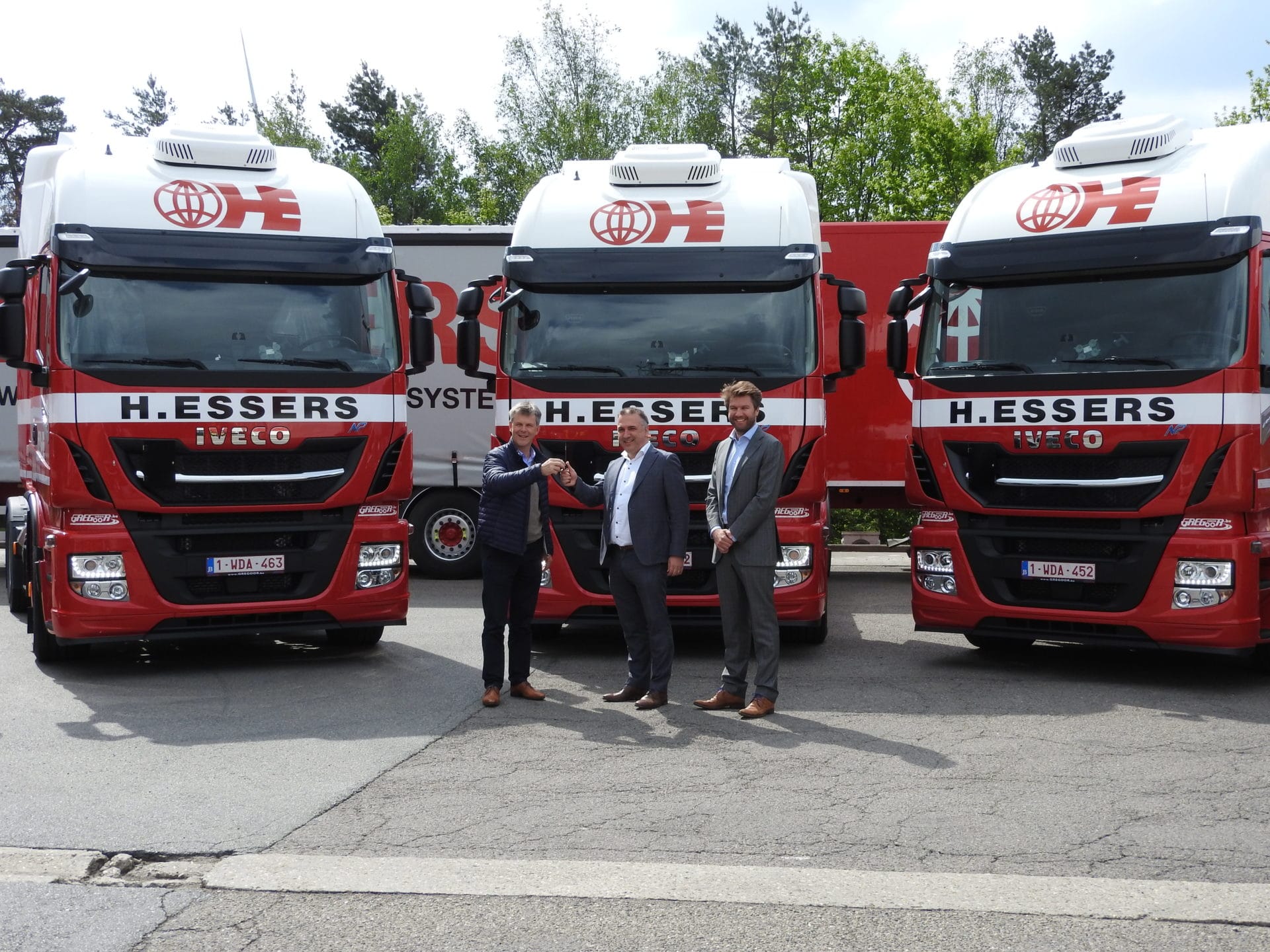 H.Essers bouwt verder aan groen logistiek netwerk  met aankoop LNG-trucks Iveco
