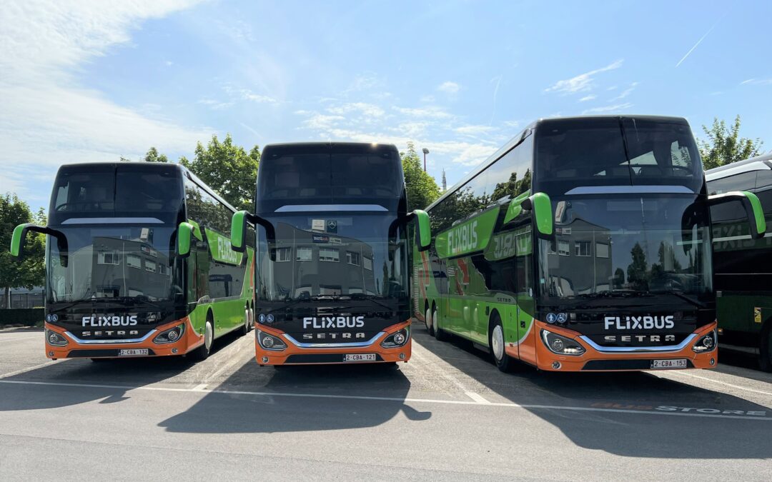 Staf Cars lance 5 nouveaux véhicules à deux étages de Setra aux couleurs de Flixbus