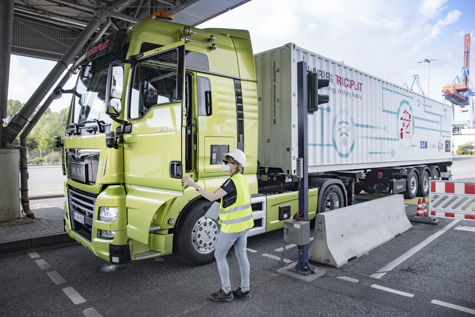 L’avenir du transport de marchandises : MAN et la logistique 4.0 pionnière du HHLA avec le Hamburg TruckPilot autonome