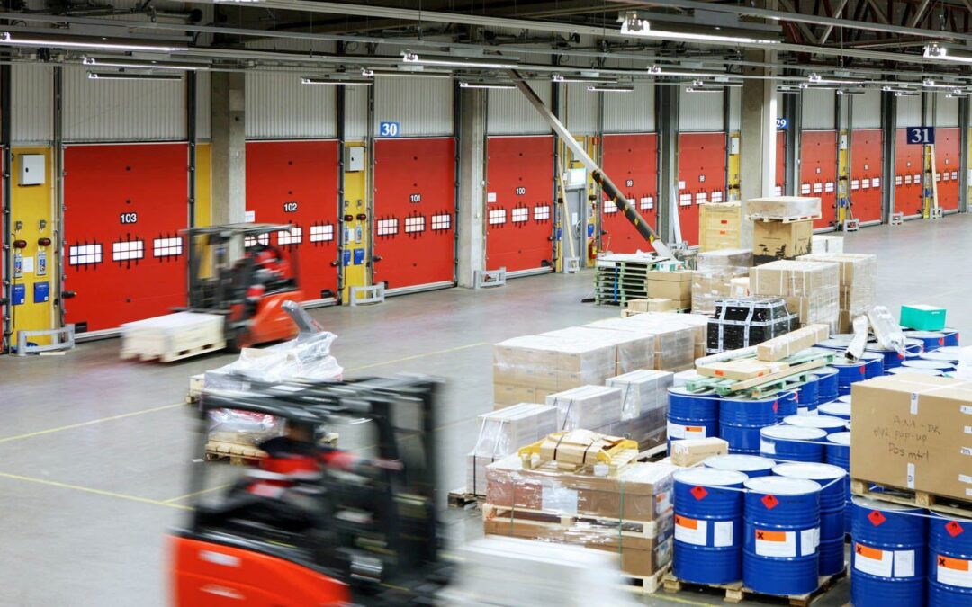 ASSA ABLOY Entrance Systems réunit des solutions pour la distribution & la logistique