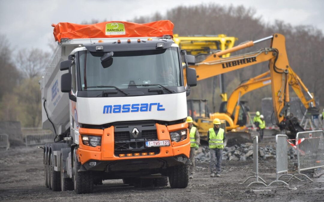 MASSART CHOISIT POUR LA POLYVALENCE DU RENAULT TRUCKS C