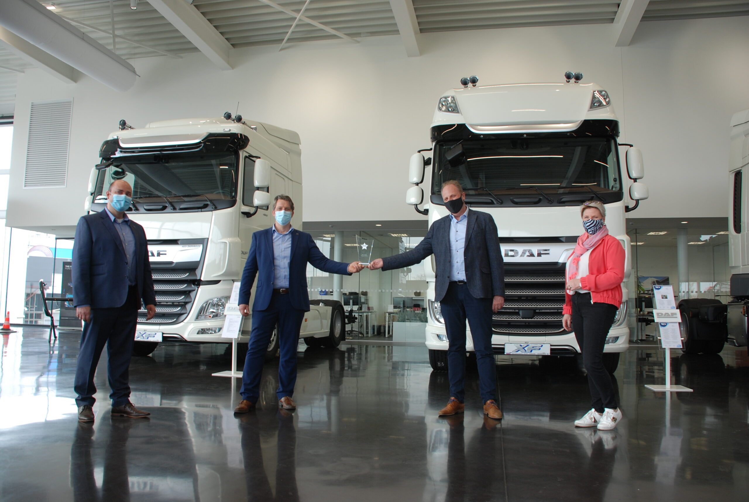 Aerts Trucks krijgt Silver Award van DAF