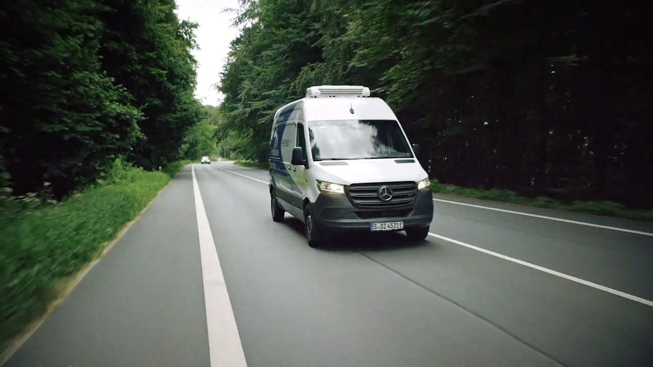 Thermo King en Mercedes-Benz Vans ontwikkelen samen een volledig elektrische eSprinter-bestelwagen, speciaal voor geneesmiddelenbezorgingen