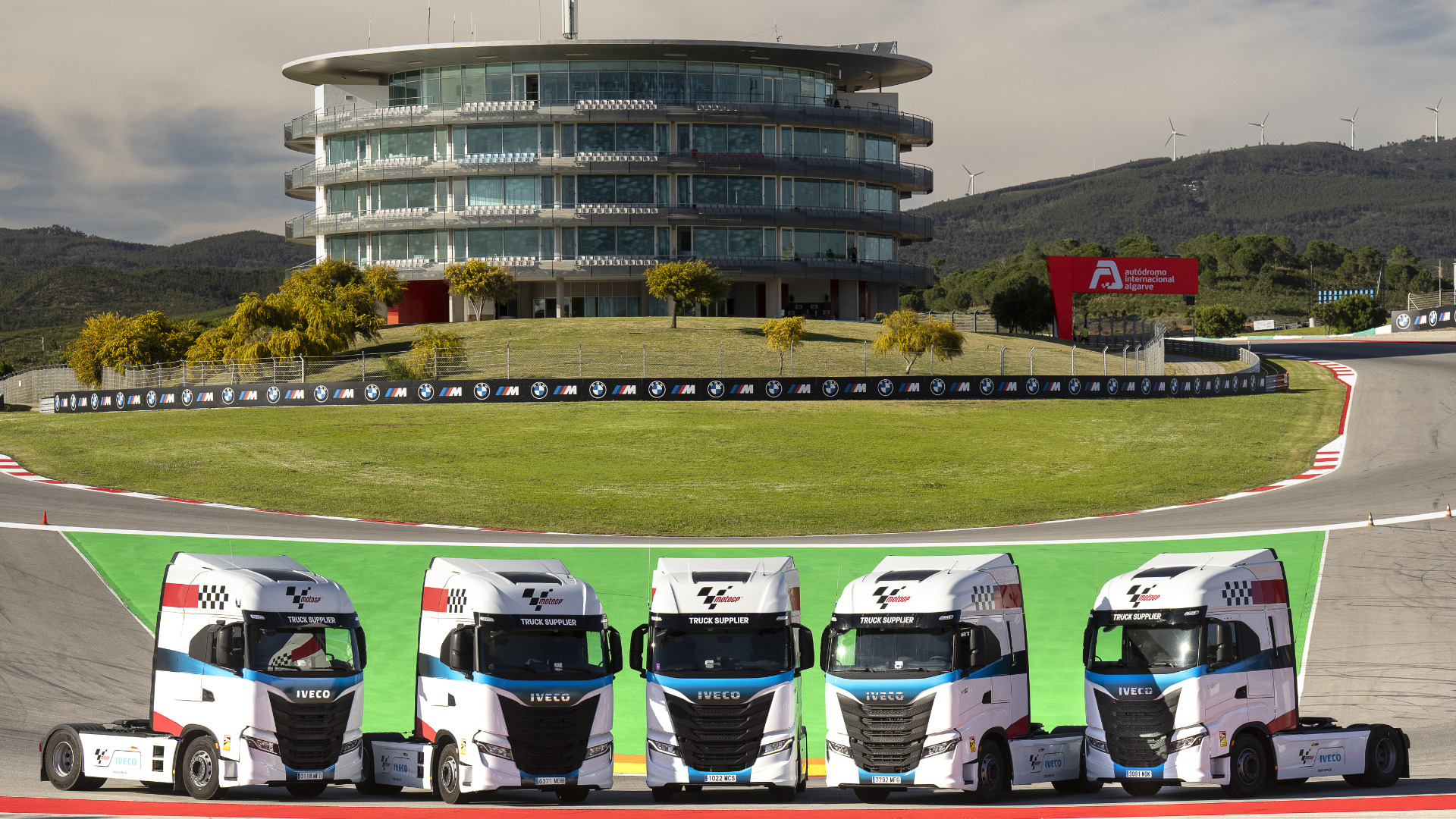IVECO is terug als officiële vrachtwagenleverancier van de MotoGPTM.