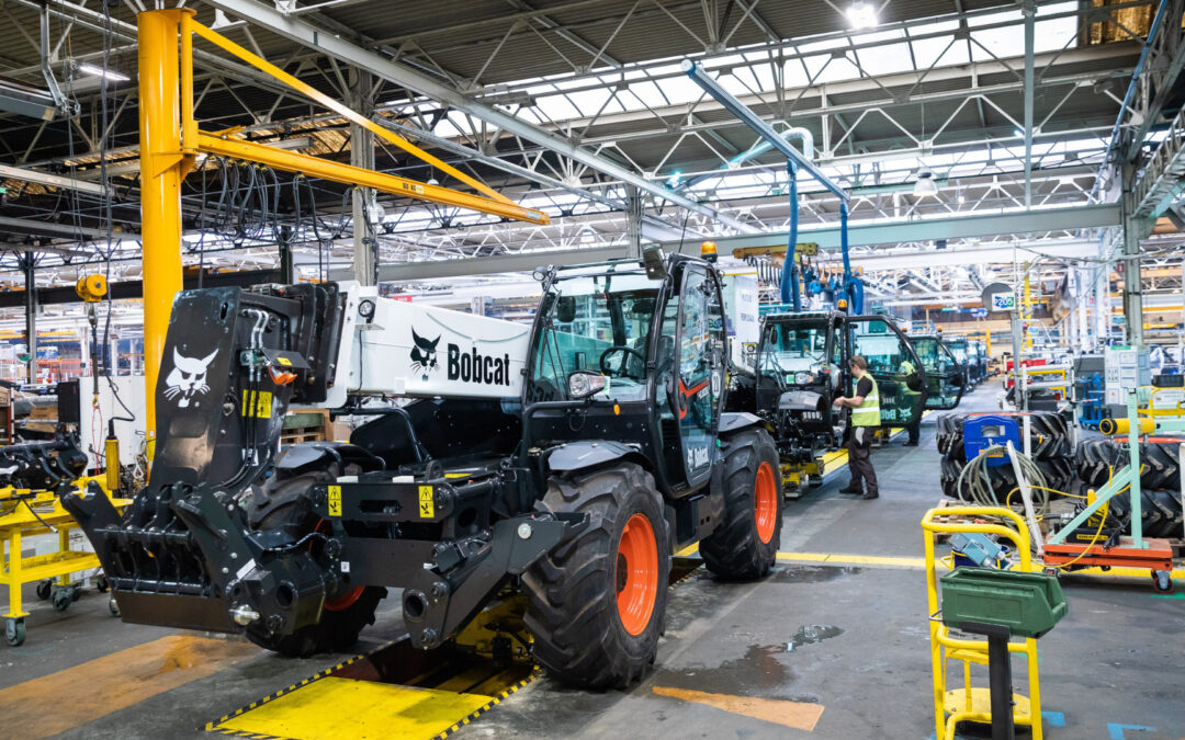 Bobcat viert 60-jarige bestaan van de verreikerfabriek in Pontchâteau