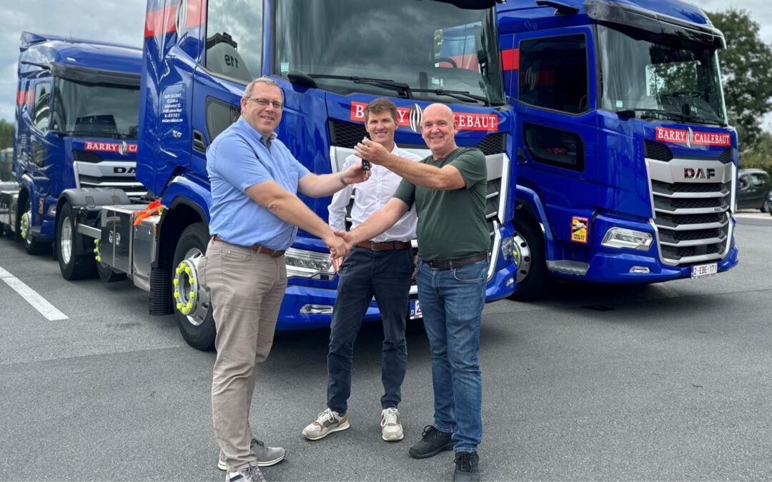 Barry Callebaut Group ontvangt bij Garage De Plecker – Pauwels sleutels van 6 nieuwe DAF XF