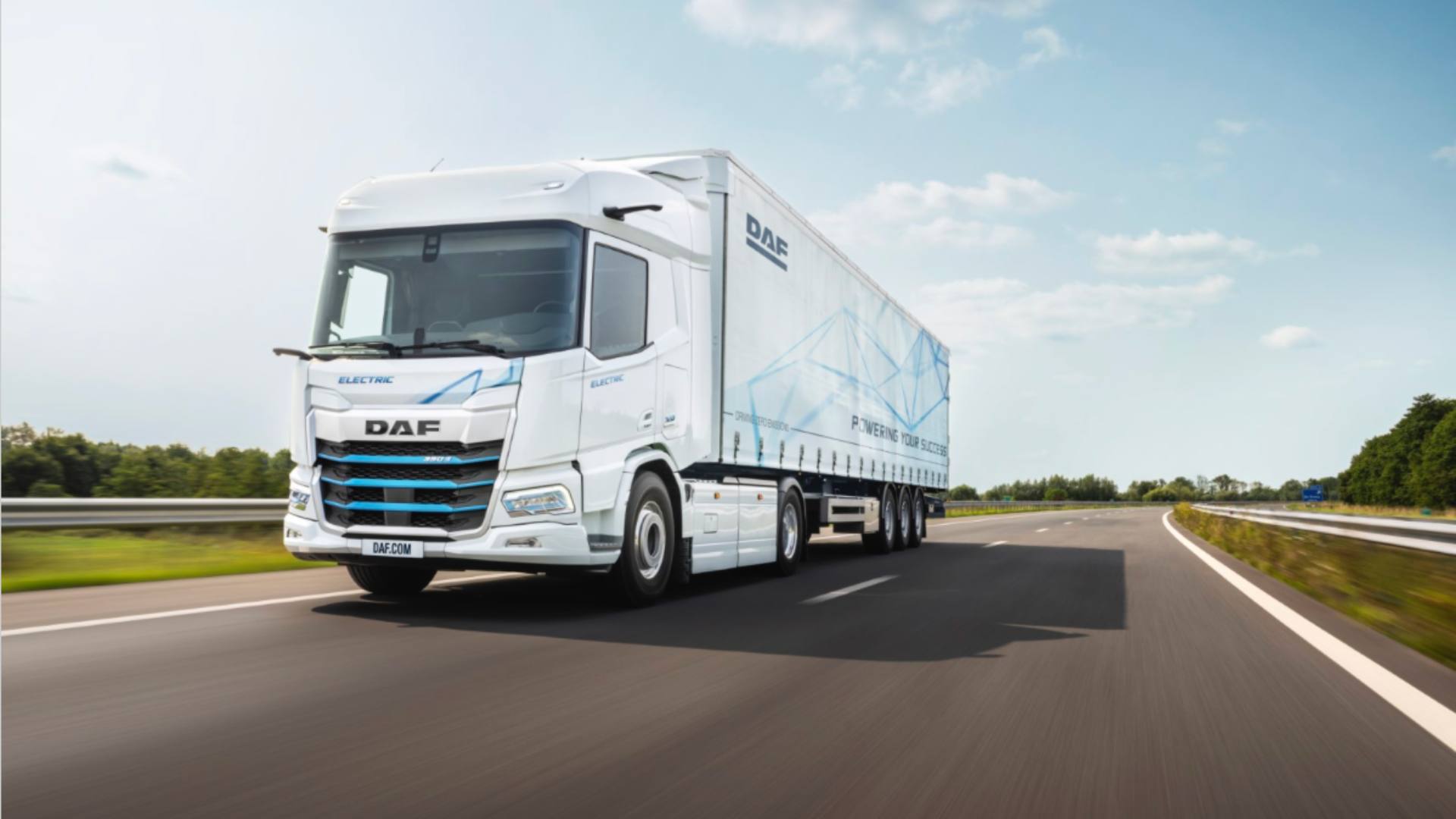DAF sluit aan bij internationaal platform voor reserveren laadpalen