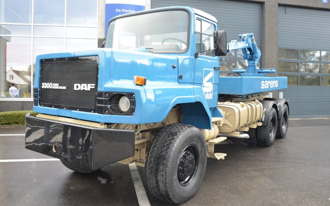 DAF concessiehouder Garage De Plecker-Pauwels restaureert oldtimer DAF-trekker voor Sarens