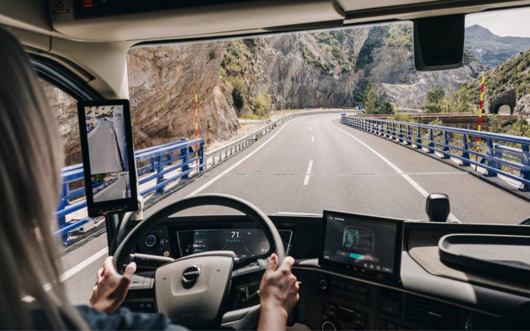 Volvo Trucks lance le système Volvo Dynamic Steering amélioré pour renforcer la sécurité routière