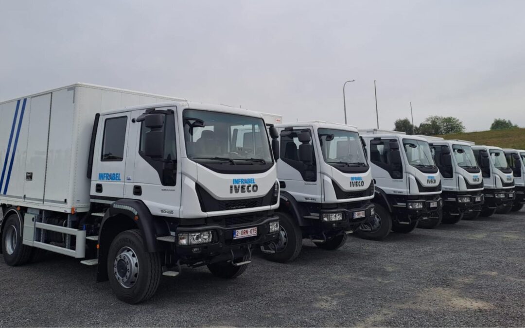 Infrabel kiest voor de IVECO Eurocargo 4×4: 21 nieuwe voertuigen versterken spoorinfrastructuurbeheer