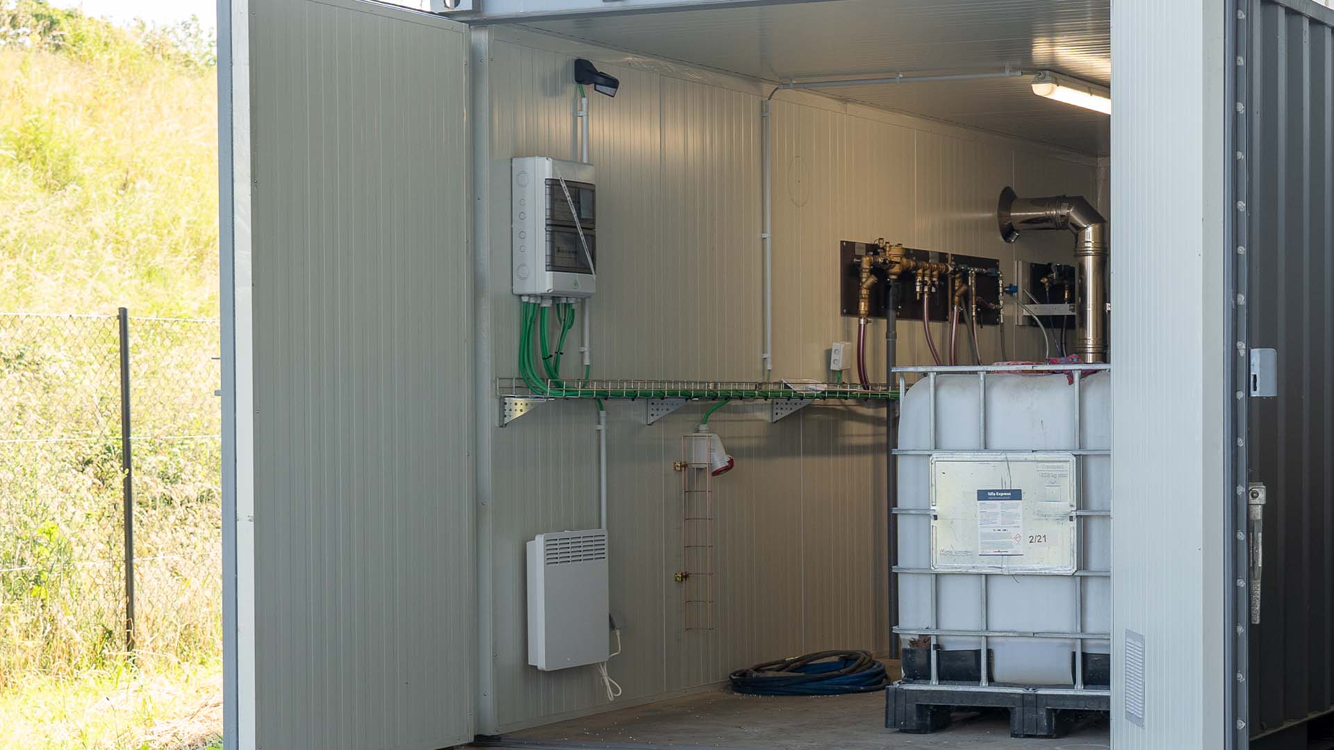 Hogedrukcontainer op maat: krachtige reiniging voor een veeleisende sector