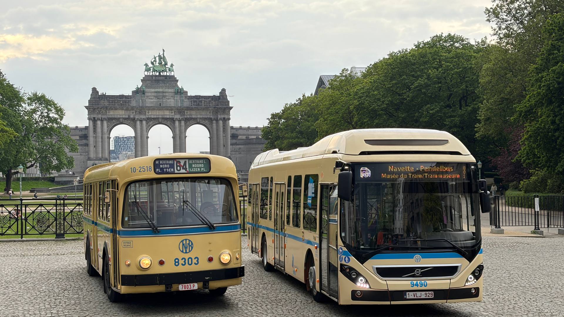 Brussel viert 100 jaar autobus